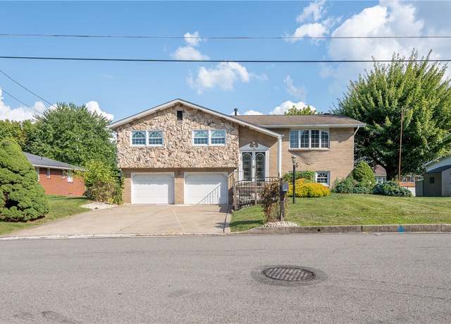 Property at 307 Debora Dr, Latrobe, PA 15650, 3 beds, 2.5 baths