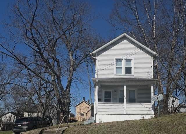 Property at 415 Meek St, Sharon, PA 16146, 2 beds, 1 bath