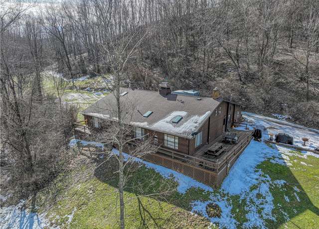 Property at 125 Rock Camp Rd, New Freeport, PA 15352, 3 beds, 3 baths