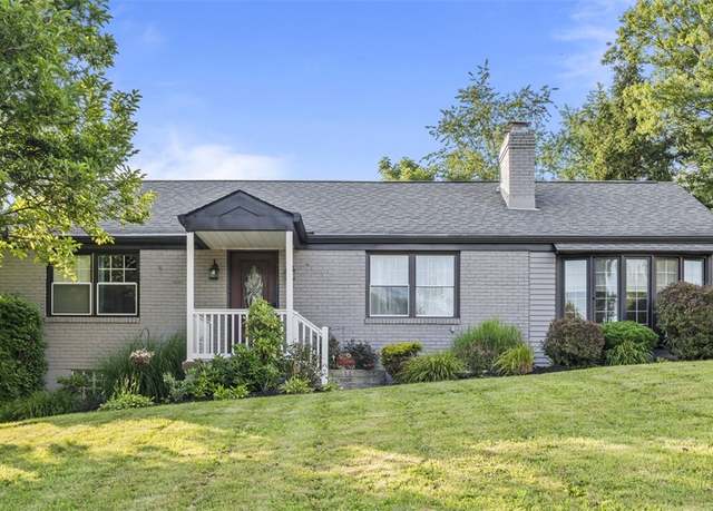 Property at 341 E Mcmurray Rd, Peters Twp, PA 15317, 3 beds, 3 baths