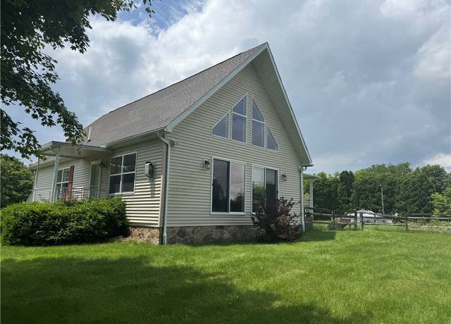 Property at 135 Preacher Rd, East Huntingdon, PA 15639, 3 beds, 2.5 baths