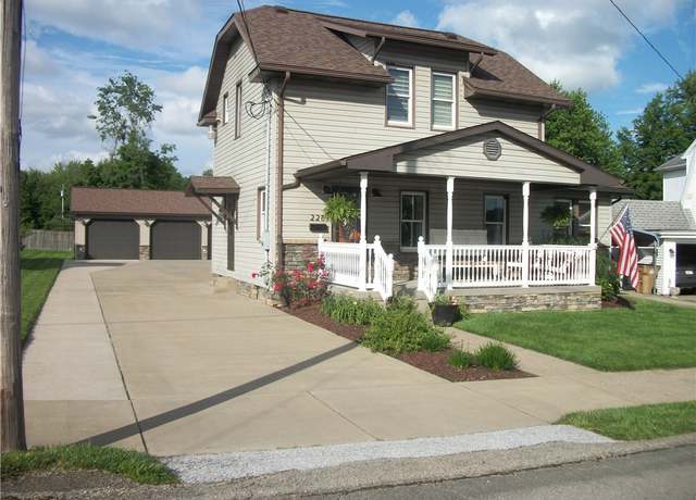 Property at 228 S Market St, Carmichaels/cumblnd, PA 15320, 1 bed, 1.5 baths