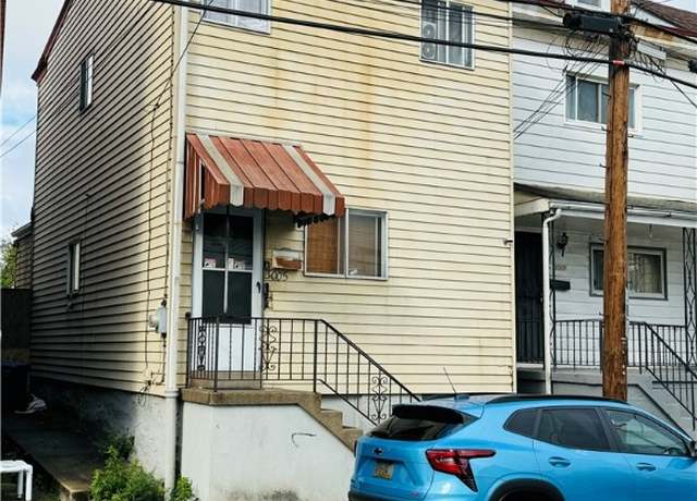 Property at 3005 Shadeland Ave, Marshall Shadeland, PA 15212, 2 beds, 1 bath