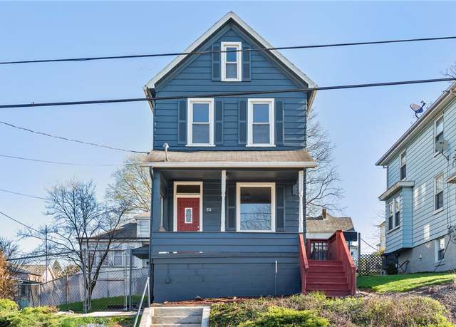 Property at 711 9th St, Irwin, PA 15642, 2 beds, 2 baths