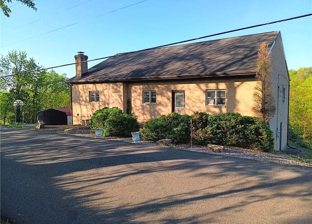 Property at 3723 Kelly Hollow Rd, Forward Twp - Eal, PA 15063, 4 beds, 2.5 baths