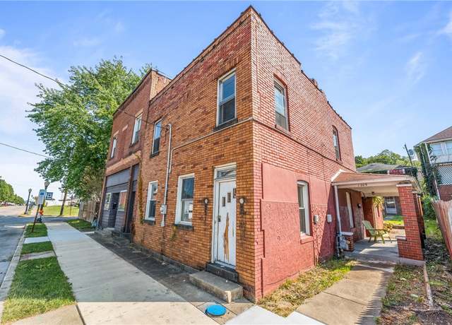 Property at 1205 Lawrence Ave, Ellwood City - Law, PA 16117, 4 beds, 1 bath