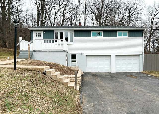 Property at 110 Plum Dr, Washington Twp - Wml, PA 15613, 3 beds, 1.5 baths