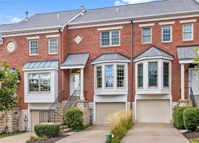 Property at 2008 Alden Dr, Scott Twp - Sal, PA 15220, 3 beds, 3.5 baths