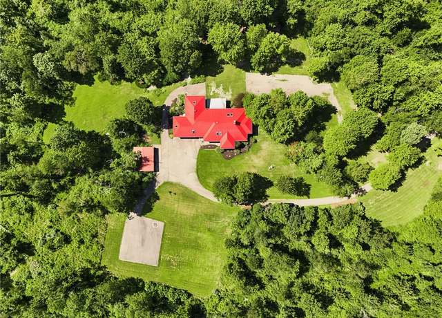Property at 341 Paris Colliers Rd, Hanover Twp - Wsh, PA 15021, 8 beds, 11 baths