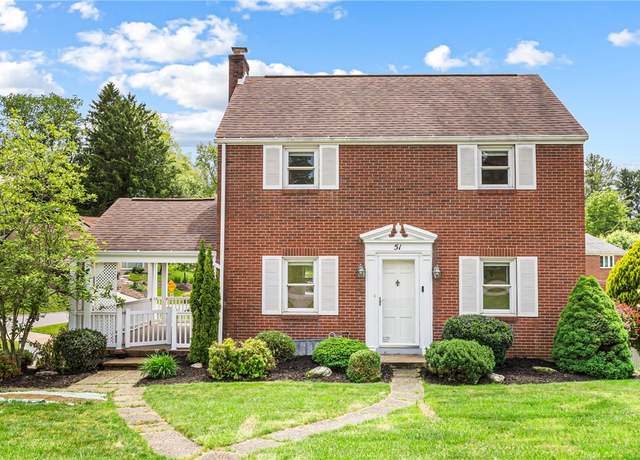 Property at 51 Hollow Haven Dr, Baldwin Boro, PA 15236, 4 beds, 2 baths