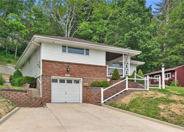Property at 604 Clawson Ave, Youngwood, PA 15697, 3 beds, 2 baths