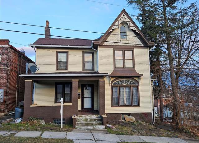 Property at 17 Division St, City Of Greensburg, PA 15601, 5 beds, 2 baths