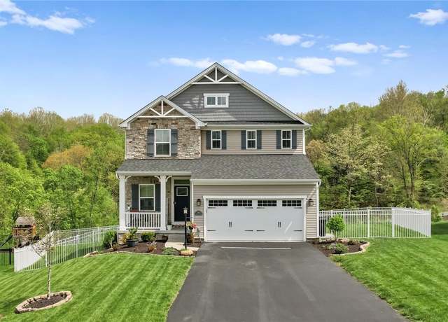 Property at 389 Greene Dr, Jefferson Hills, PA 15025, 4 beds, 2.5 baths