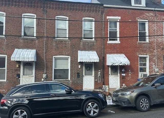 Property at 3501-3505 Leech St, Lawrenceville, PA 15201, 7 beds, 3 baths