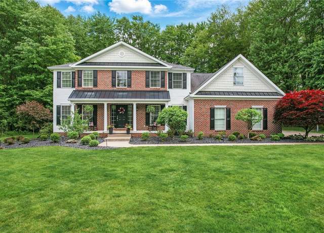 Property at 2104 Pierce Bluffs Dr, Hermitage, PA 16148, 4 beds, 3.5 baths