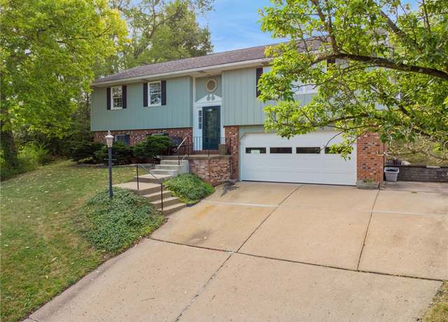 Property at 34 Wabash Ave, South Fayette, PA 15064, 4 beds, 2 baths