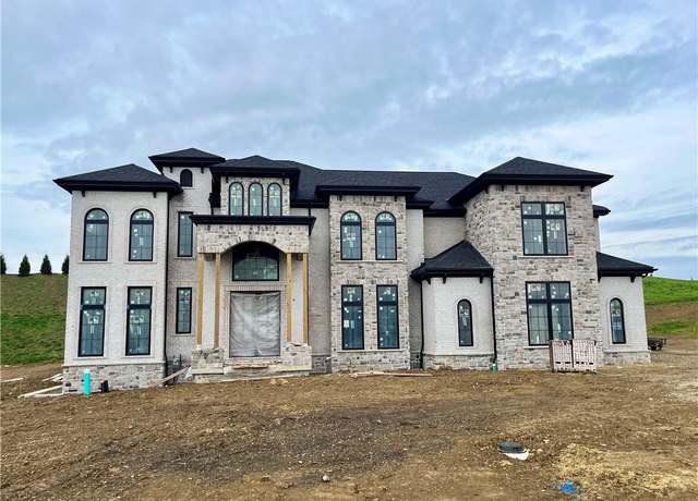 Property at 113 Victor St, Peters Twp, PA 15367, 6 beds, 6.5 baths