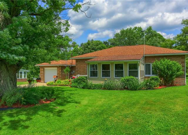 Property at 1059 Old Princeton Rd, Shenango Twp - Law, PA 16101, 3 beds, 1 bath