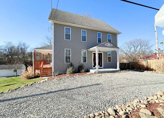 Property at 1100 Willowbrook Rd, Belle Vernon - Wml, PA 15012, 4 beds, 2.5 baths
