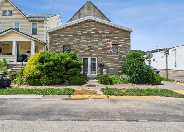 Property at 539 4th Ave, Ford City Boro, PA 16226, 3 beds, 2 baths