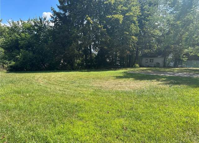 Property at 268 Ridge Way, Sharon, PA 16146