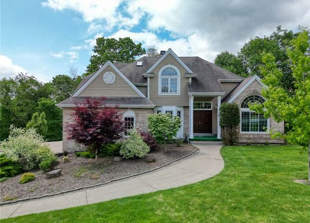 Property at 3318 Carriage Cir, Murrysville, PA 15632, 4 beds, 3.5 baths