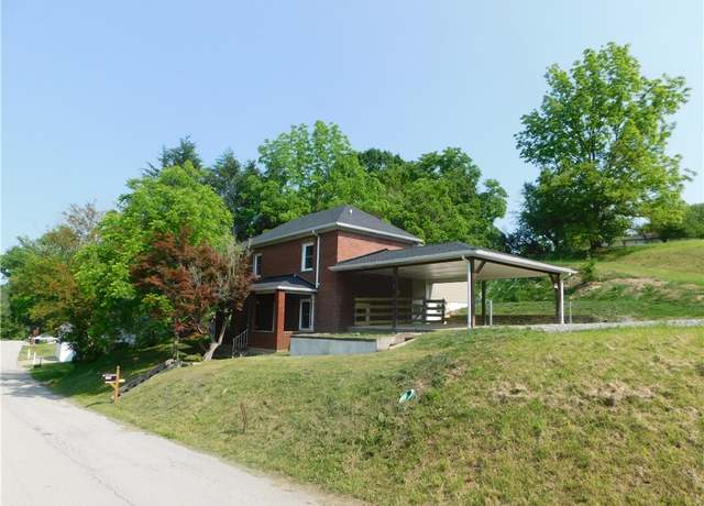 Property at 137 Limerick Rd, Sewickley Twp, PA 15637, 4 beds, 2 baths