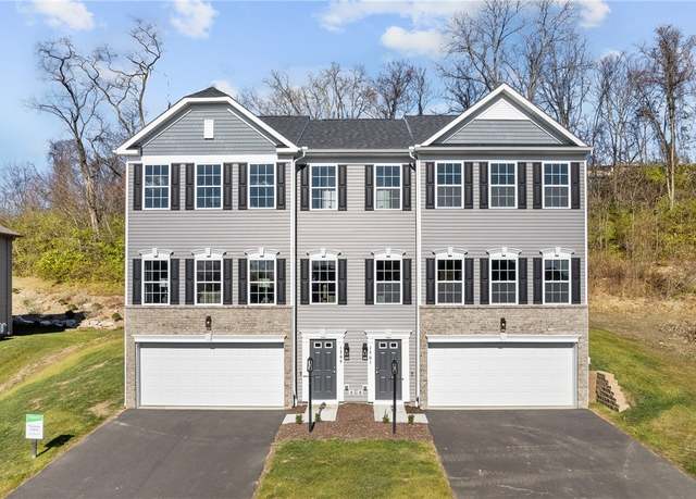Property at 2206 Canterbury Dr, Imperial, PA 15126, 3 beds, 2.5 baths