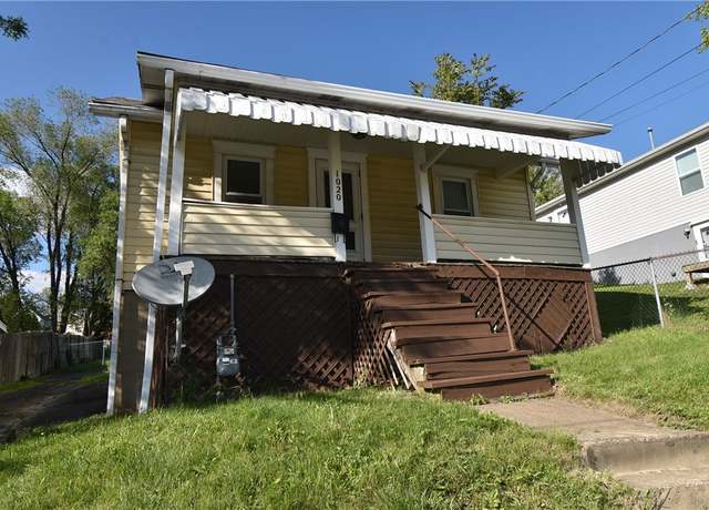 Property at 1020 Arch St, City Of Washington, PA 15301, 2 beds, 1 bath