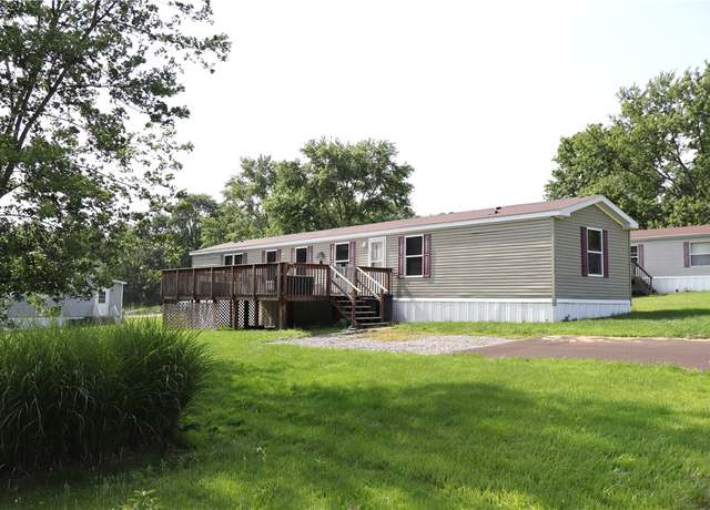 Property at 120 Woodview Dr, Middlesex Twp, PA 16059, 3 beds, 2 baths