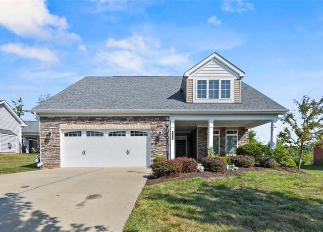 Property at 225 Brookside Dr, Cranberry Twp, PA 16066, 3 beds, 2 baths