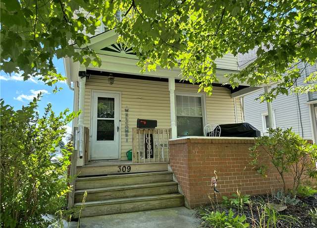 Property at 309 Eau Claire St, City Of But Ne, PA 16001, 3 beds, 1.5 baths