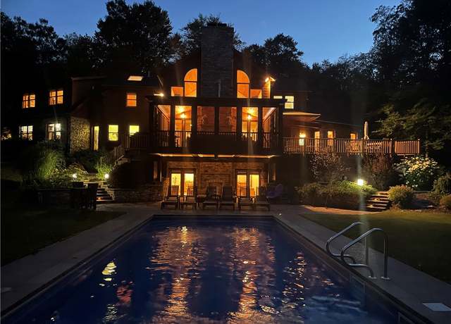 Property at 470 Pheasant Run Ln, Seven Springs Resort, PA 15622, 4 beds, 4 baths