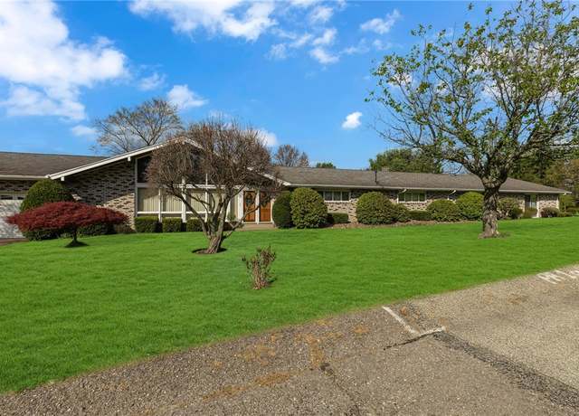 Property at 145 Oakhill, Center Twp - Bea, PA 15001, 3 beds, 3.5 baths
