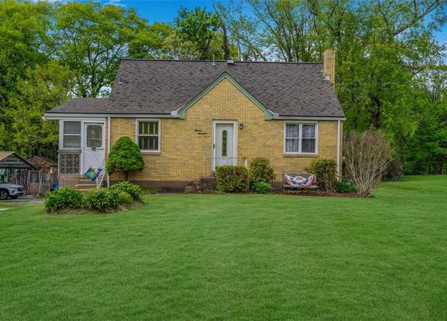 Property at 1100 Schweitzer Rd, Elizabeth, PA 15037, 3 beds, 2 baths