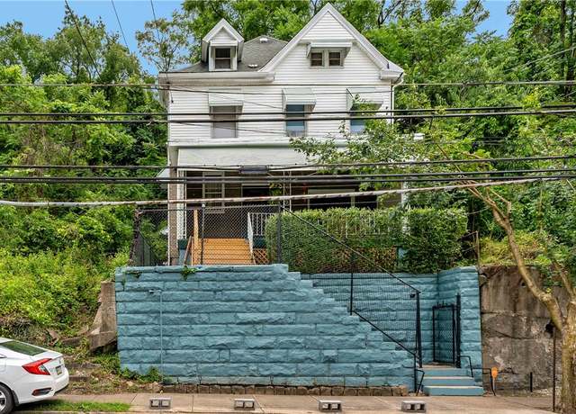 Property at 1042 Blackadore St, Homewood-brushton, PA 15221, 4 beds, 1.5 baths