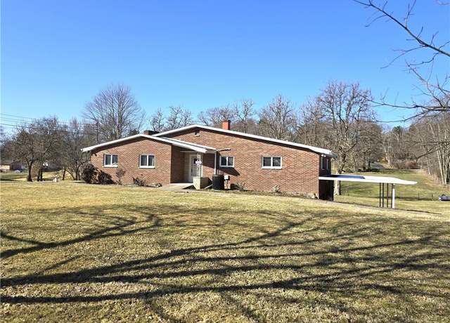 Property at 770 Pittsburgh Rd, Penn Twp - But, PA 16002, 4 beds, 3.5 baths