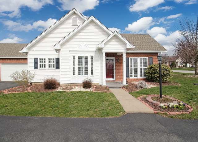 Property at 6020 Belle Terre, South Fayette, PA 15017, 2 beds, 2 baths