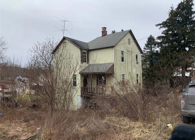 Property at 1647 Iselin Rd, Conemaugh/young Twps - Ind, PA 15681, 4 beds, 1 bath