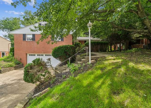 Property at 716 Brafferton Dr, Mt. Lebanon, PA 15228, 3 beds, 2.5 baths