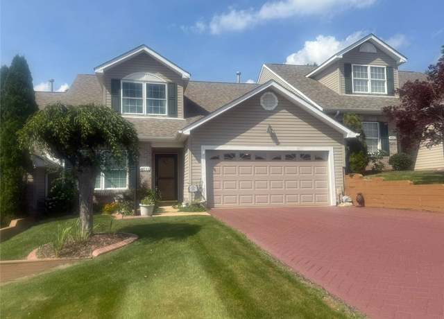 Property at 1011 Ironwood Cir, Jeannette, PA 15644, 3 beds, 3 baths