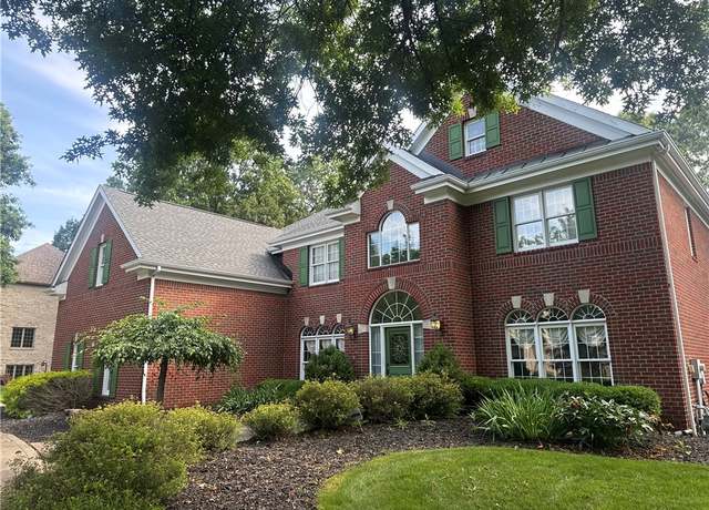 Property at 115 Lyndhurst Cir, Pine Twp - Nal, PA 15090, 4 beds, 5 baths