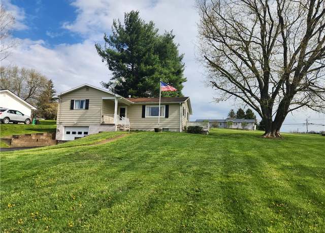 Property at 200 Crago Ave, Waynsbrg/frankln Twp, PA 15370, 3 beds, 2 baths