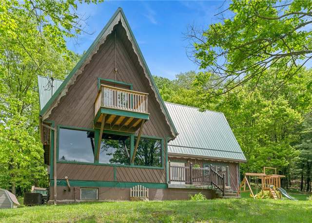 Property at 144 Church Rd, Rural Valley Boro, PA 16249, 3 beds, 3 baths
