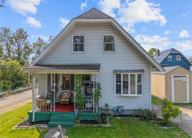 Property at 405 Routh St, Monroeville, PA 15146, 3 beds, 1 bath