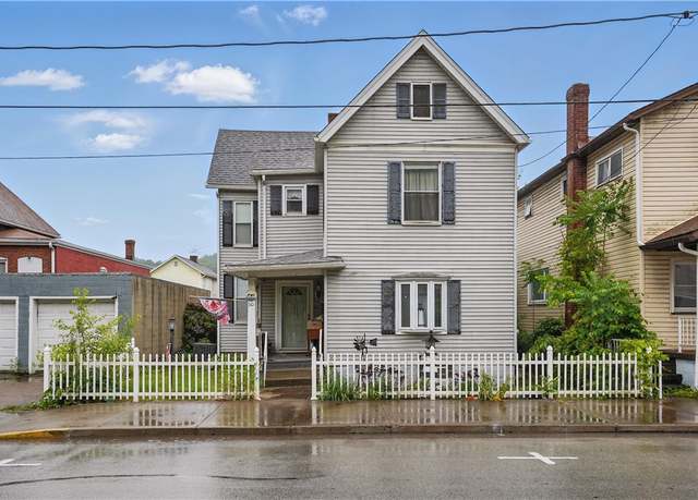 Property at 310 Main St, Belle Vernon -  Fay, PA 15012, 3 beds, 2 baths