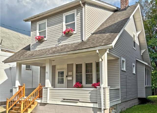 Property at 514 Linden Ave, New Kensington, PA 15068, 3 beds, 1 bath