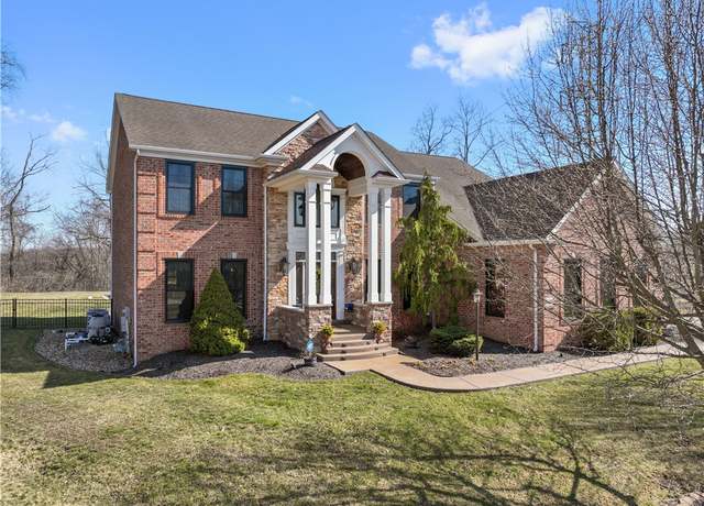 Property at 123 Windermere Ct, Peters Twp, PA 15317, 4 beds, 4.5 baths