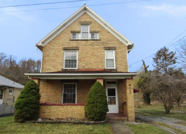 Property at 422 Beaver St, Wampum, PA 16157, 3 beds, 1.5 baths