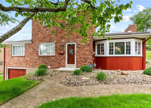 Property at 549 Edgewood Ave, Oakmont, PA 15139, 3 beds, 2.5 baths